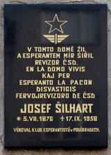 Pamìtní deska - esperantista Josef Šilhart